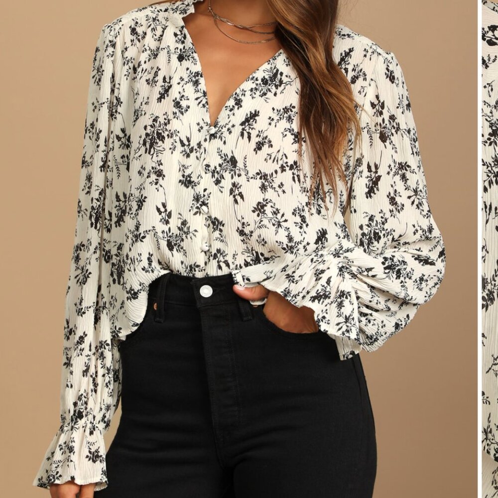 FINAL CALL! NWT Lulus Keep Things Classy Floral Print Button-Up Long Sleeve Top